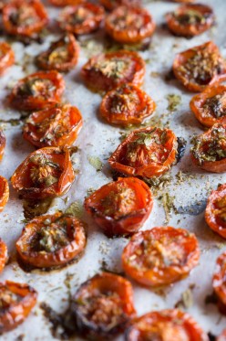 Easy Roasted Tomato Marinara