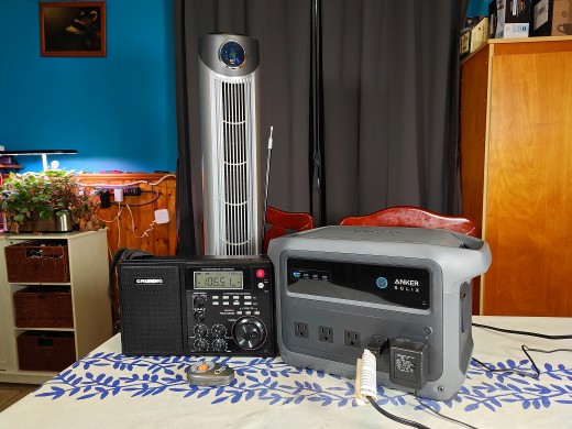 Powering a fan and radio using the station's AC outlets