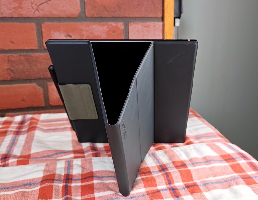 Portrait configuration using the optional cover