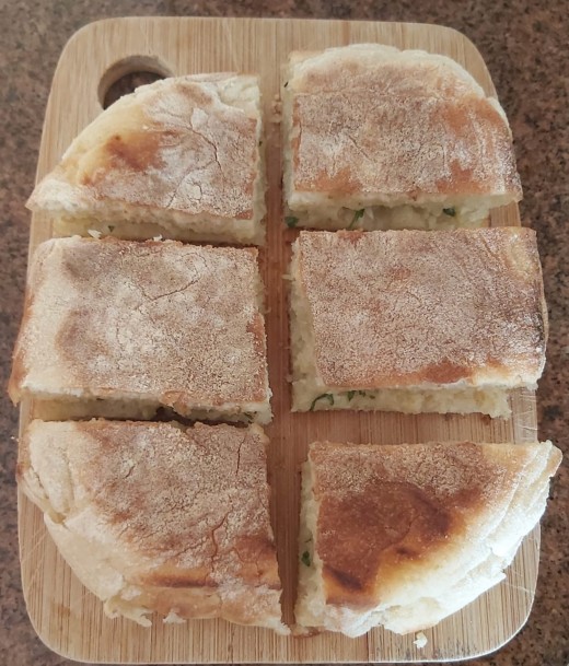 Garlic bread aka Bolo de Caco