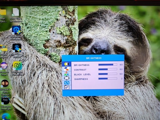 The OSC menu allows adjustments to the monitor's output