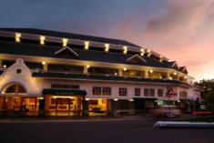 The beautiful of Ambacang hotel