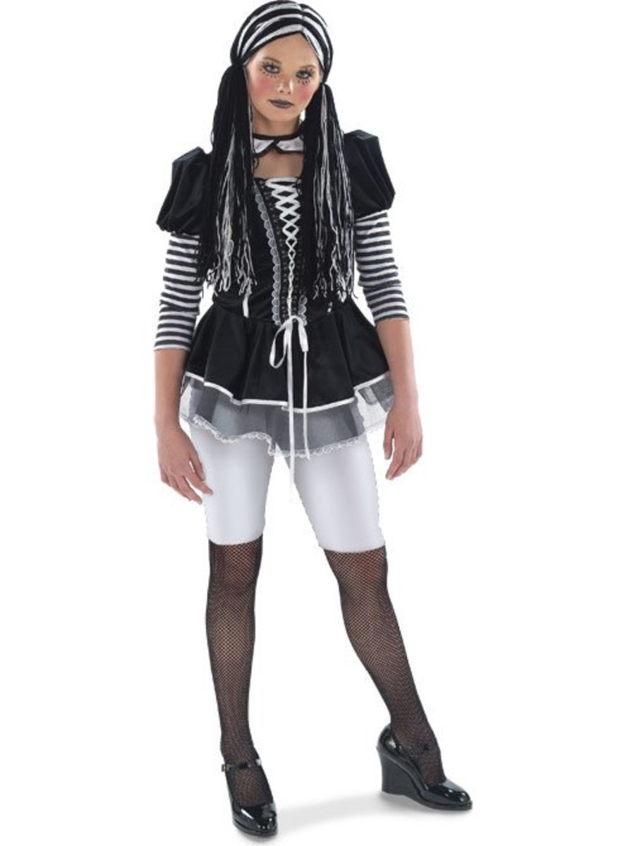 Gothic Halloween Costumes | HubPages