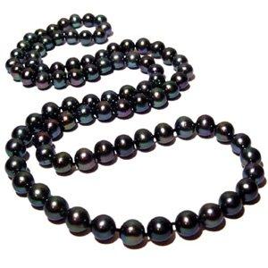 There's something alluring about a black pearl necklace.