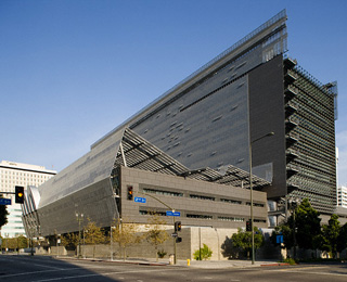 Caltran Building (Los Angeles/LA Art on File/Corbis)