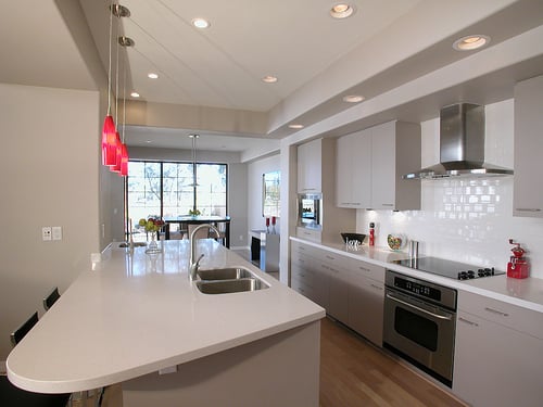 Kitchen Breakfast Bar Designs:: Kitchen Sink in a Breakfast Bar.