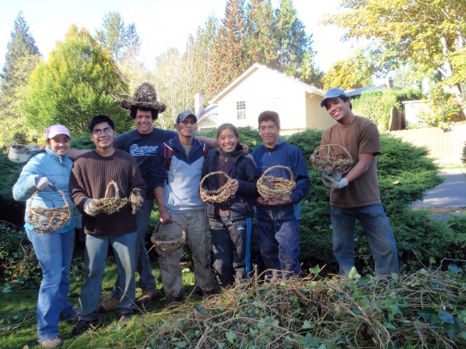 Leaving good traces: Pulling weeds (and turning them into nifty baskets) with Americorps 