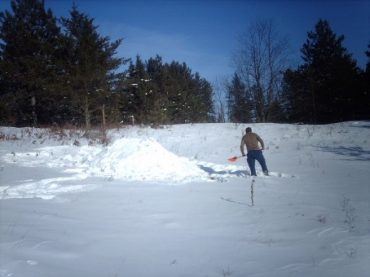The author building his kinzie. Photo credit: Tom Kestelik