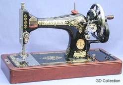 Old Sewing Machine Pictures - Priceless Antiques Of Another Generation