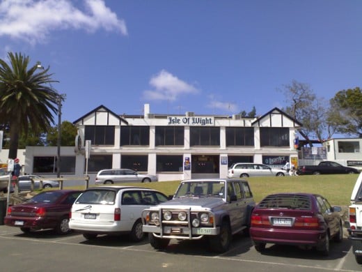 Historical Isle of Wright Hotel located in Cowes on Phillip Island