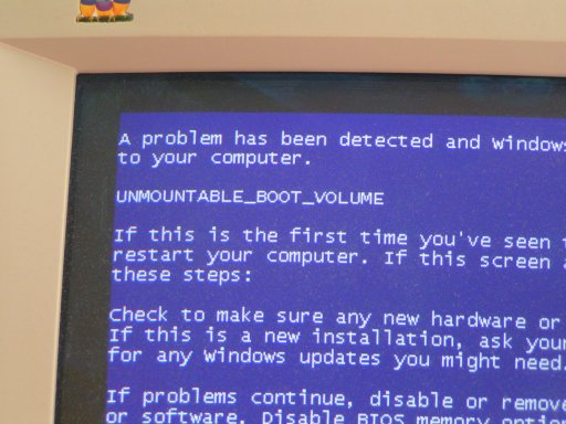 Unmountable Boot Volume - there's something seriously wrong with the hard drive. Perhaps this really is a dead computer...