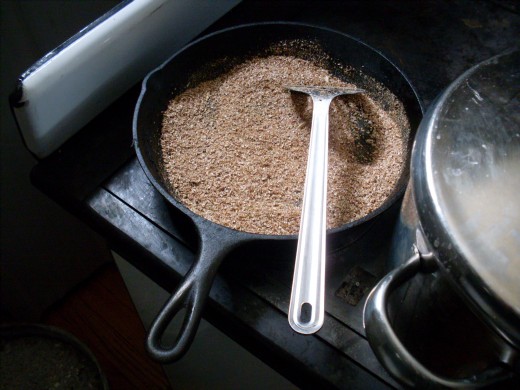 Toast bulgur in a dry, medium-hot skillet about 5 minutes, until the aroma changes and becomes "brown". Stir every minute or so.