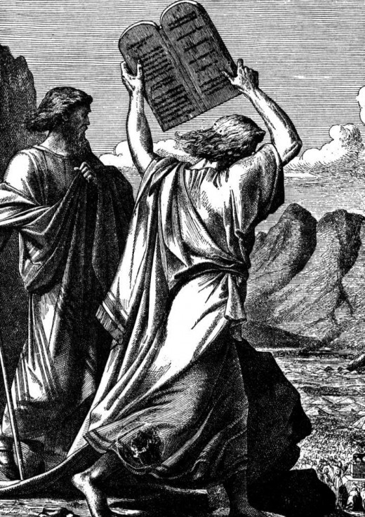 Moses destroying 10 commandemnts
