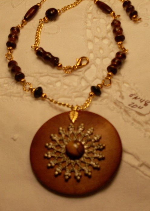 Wood Pendant w/tigereye center, Necklace