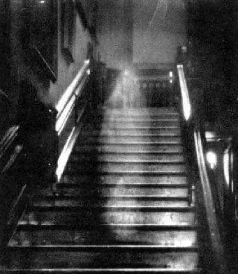 Light and shadow on the staircase