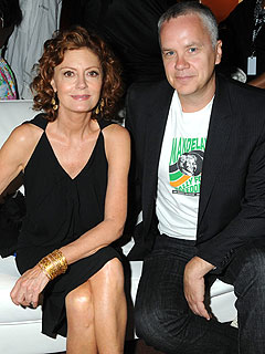 Susan Sarandon and Tim Robbins just split this year, age difference is 12 years