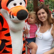 ElizabethW profile image
