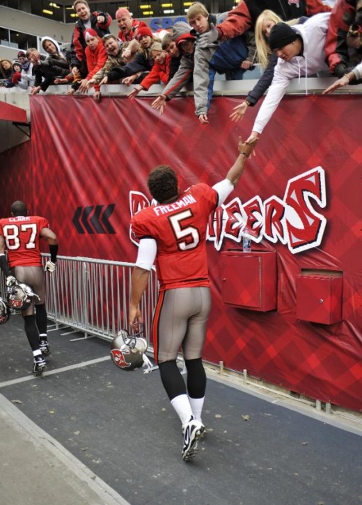Tampa Bay Buccaneers fans greet quarterback Josh Freeman (5) after a 20-10 loss to the Atlanta Falcons during a NFL football game Sunday, Jan. 3, 2010 in Tampa, Fla. (AP Photo/Steve Nesius)