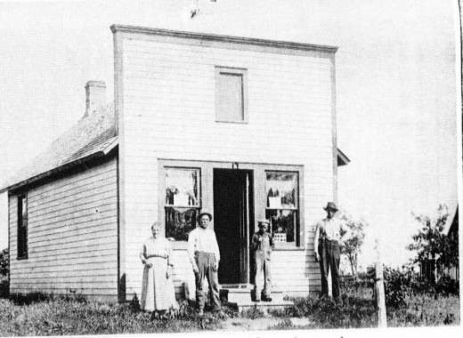 Nils Hoglund home and family in Bock, Minnesota