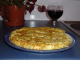 tortilla accompanied by a good red wine ...by chabbie5 at photobucket