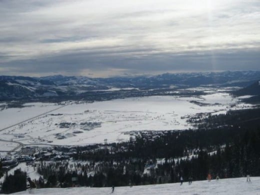 View from the Apres Vous ski lift at the Jackson Hole Mountain Resort