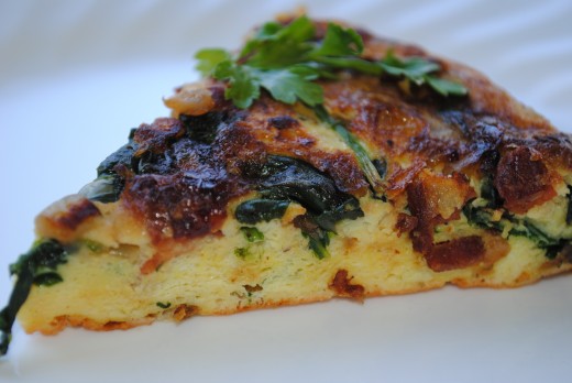 Cut the frittata into wedges and it's ready!