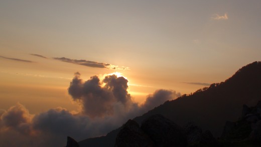 This cloud bears an uncanny resemblance to the Horsehead Nebula in Orion.