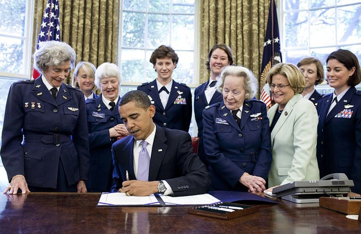 President Barack Obama signed S.614 on 07/01/2009 to award the Congressional Gold Medal to the WASP of 1942-3.  Some 300 were still alive at this time. Women shown are Rep. Ileana Ros-Lehtinen; WASP Elaine Danforth Harmon, Lorraine H. Rodgers and Ber