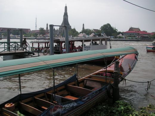 Boat on Chao Praya river