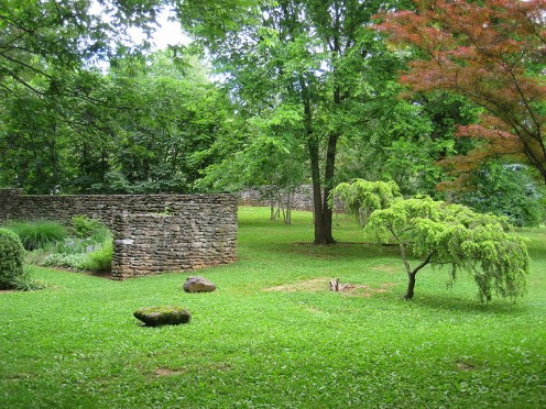 Knoxville TN Botanical Garden (public domain).