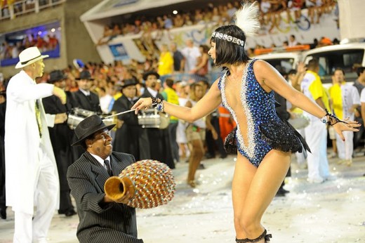 Adriane Galisteu Queen in 2010 Carnival by Foto BR