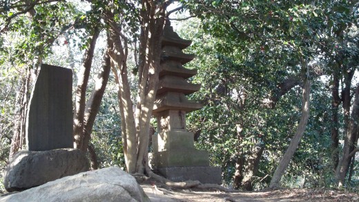 I found this intriguing monument atop a rocky hill, away from pretty much everything. Where was I?