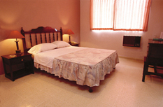 Panama City Hotel Rooms - Hotel CentroAmericano