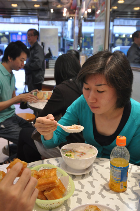 Many delicious porridge in the Mongkok area! Cheap!