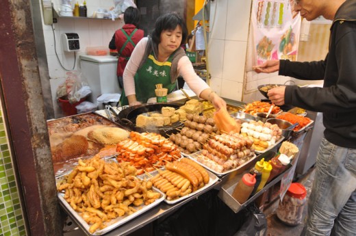 They sell bizarre foods! Pig intestine is one of the most favorite snacks!