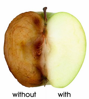 An browning apple