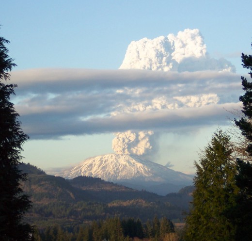 The 2004 eruption of Mt St Helens volcano shows that it has not quieted down.