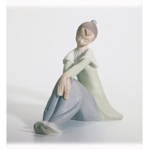 retired lladro figurine pierrot girl 
