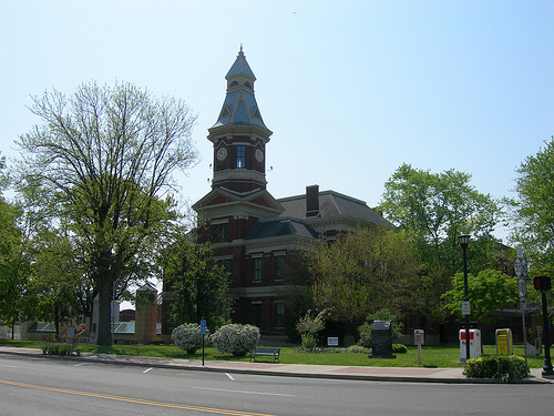 Graves County, Ky court house