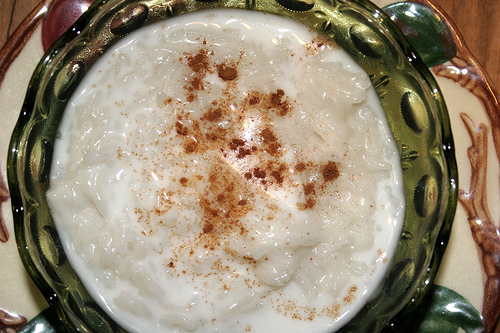 Rice for dessert can save grocery money! photo: gwen @flickr Rice for dessert can save grocery money! photo: gwen @flickr
