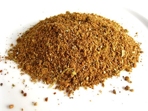 Garam masala grated and grinded pic