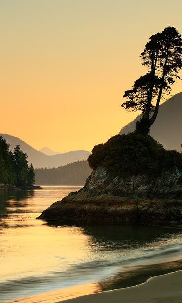 http://media.photobucket.com/image/Peace%20and%20stillness/watchman123/1444.jpg