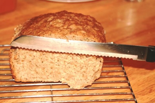 Photo courtesy of: potsandplots.com/baking bread