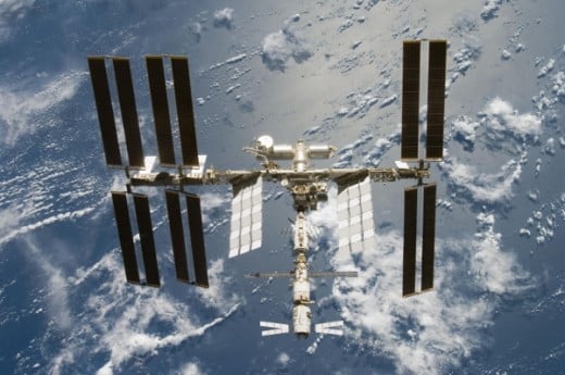 The International Space Station appears to be what the Hopi describe as the last sign in their end of the world prophecy.