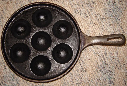 Here is the cast iron Aebleskiver pan