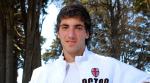 Gonzalo Higuan is a 22 year old striker. Born in France, he plays for the Agentinian national squad. He was selected to play for Agentina by Diego Maradona for the two qualifing matches against Peru and Uruguay for world cup 2010. Scoring 3 goals aga