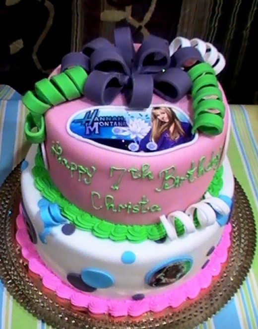 Miley Cyrus Birthday Cake and Cupcake Ideas