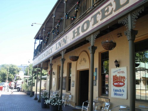 Nice Valley, Friendly Pub