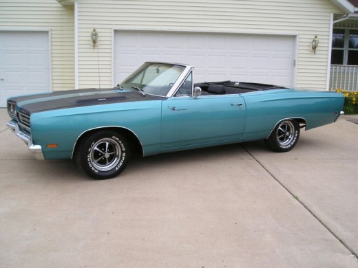 Mopar Muscle Cars - Plymouth Road Runner Convertible
