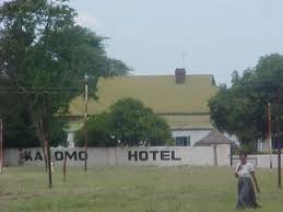 One of the oldest hotels in Kalomo, I do not know how long ago this picture was taken but nothing seems to have changed here.
